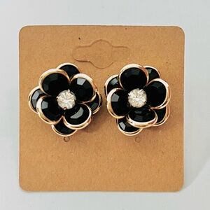 Black and Gold Flower enamel stud Earrings with rhinestone center